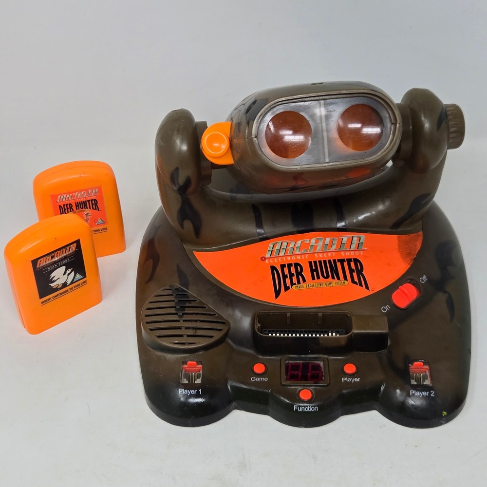 Arcadia Electronic Skeet Shoot Deer Hunter Projecting Game Toymax 2 Cartridges